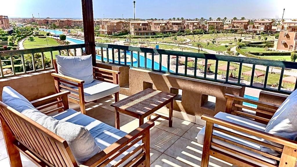 Chalet Marina Wadi Degla Families Only Pool View 2Nd Floor 6 Adults Айн-Сохна Екстер'єр фото